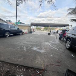 Negocio Alex's Hand Car Wash