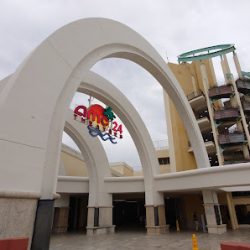 Negocio Amc Sunset Place 24
