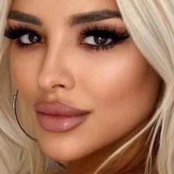 Negocio Anastasia Lashes Miami Llc