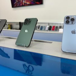 Negocio Apple Berry Phone Repair Store / Simple Mobile Retailer