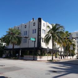 Negocio Beach Plaza Hotel