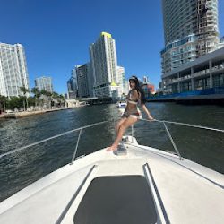 Negocio Caliente Tours Miami