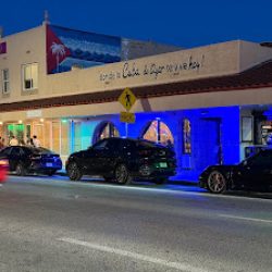 Negocio Calle Ocho Miami - Eighth Street Miami