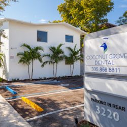 Negocio Coconut Grove Dental