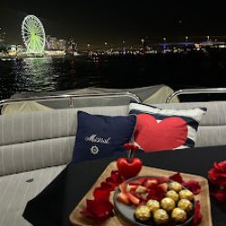 Negocio Cupid's Boat Experience
