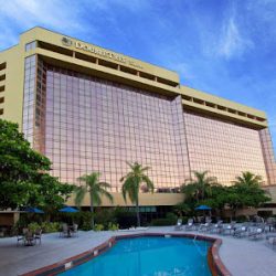 Negocio Doubletree By Hilton Hotel Miami Airport & Convention Center