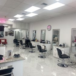 Negocio Downtown Hair Designer & Nail Salon