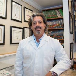 Negocio Dr. Edy A. Guerra, Dds, Dentist In Miami, Fl