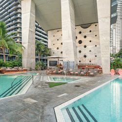 Negocio East Miami