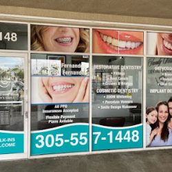 Negocio Family Smile Dental Center