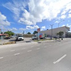 Negocio Family Supermarket