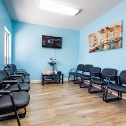 Negocio Garmen Dental Emergencies And Smiles