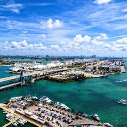 Negocio Holiday Inn Port Of Miami-downtown By Ihg