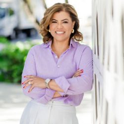 Negocio Home Miami, Team / Brokered By Exp Realty | Luz Abreu Real Estate Broker Associate