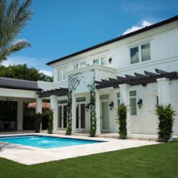 Negocio Jorge Fernandez | Serhant. | Distinctive Homes Of Miami