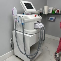 Negocio Karina - Laser Hair Removal
