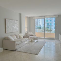 Negocio Karina Ugarte | Miami Realtor | Riley Smith Group At Compass