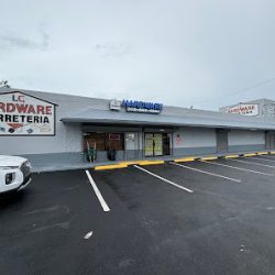 Negocio La Caridad Hardware Store