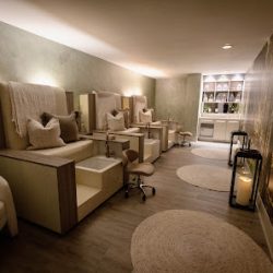 Negocio Leaf Spa At Aka Brickell