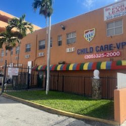 Negocio Lincoln Marti Schools And Childcare Centers
