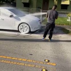 Negocio Little Cubbies Carwash/detailing Service