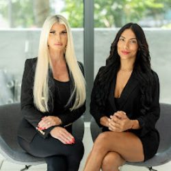 Negocio Liz Vasquez Relatedisg, The Paraiso Team