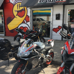 Negocio Lux Moto Rentals
