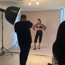 Negocio Mango Studios