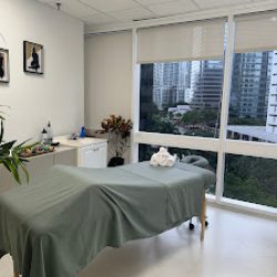 Negocio Massage At Brickell (appointment Necessary)