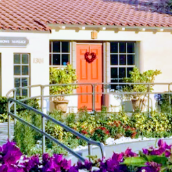 Negocio Mcallister Spa Miami Beach Hair-salon Nail-salon South Beach