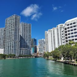Negocio Miami Circle