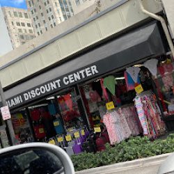 Negocio Miami Discount Center Inc