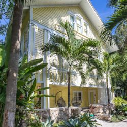 Negocio Miami River Inn