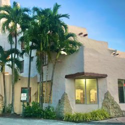 Negocio Miami Springs Nursing And Rehab Center