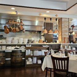 Negocio Old Lisbon Restaurants