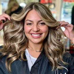 Negocio Open Hair Miami Salon