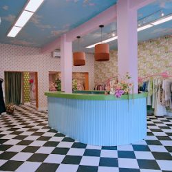 Negocio Peachtree Revival Miami Vintage & Secondhand Store
