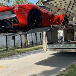 Negocio Pinecrest Towing Services