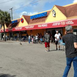 Negocio Presidente Supermarket # 31