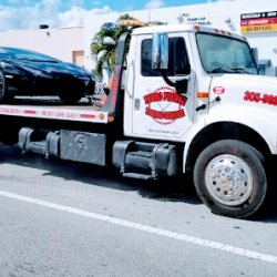 Negocio Puente's Towing Service