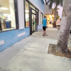 Negocio Rainbow Shops