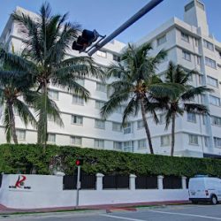 Negocio Red South Beach Hotel