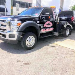 Negocio Revolution Towing