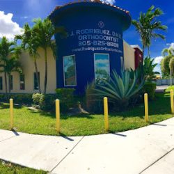 Negocio Rodriguez Orthodontics