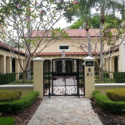 Negocio St Philip's Episcopal Church And School