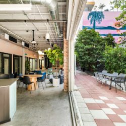 Negocio The Doris Den Coworking Space