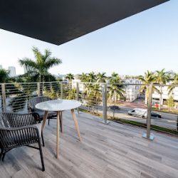 Negocio The March Hotel