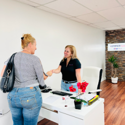 Negocio Univista Insurance