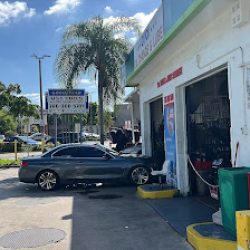Negocio Us 1 3398 Dixie Hwy 33133