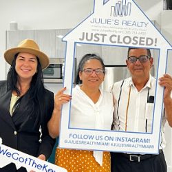 Negocio Yilena Mendoza | Real Estate 55+ En Miami